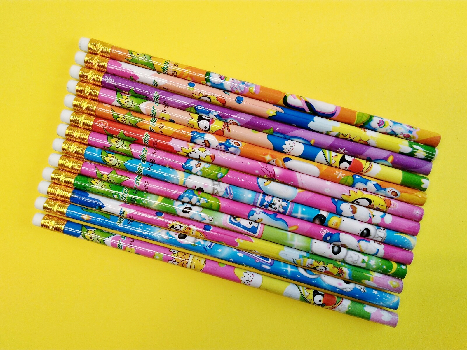 Bleistift mit Radiergummi
